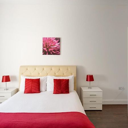 Strathmore House Apartments 普里茅斯 外观 照片