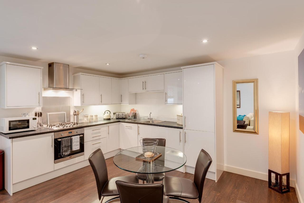 Strathmore House Apartments 普里茅斯 外观 照片